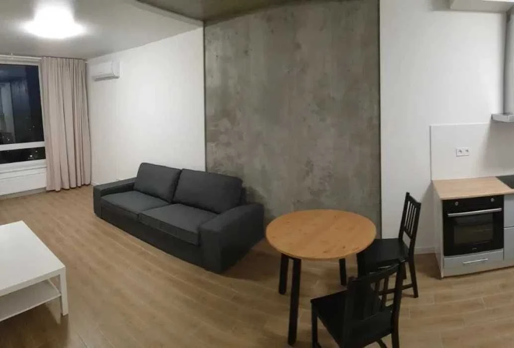 Bright 1-bedroom apartment 47 sq.m. apartment in the Slavutych residential complex, Zarychna 1 minute