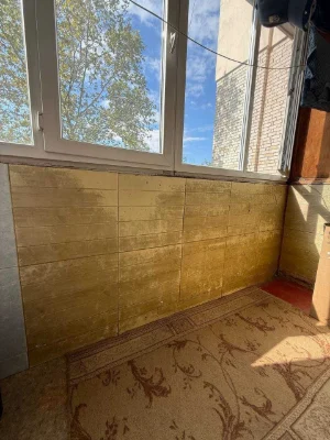 For sale: One-room apartment with renovation! Near Krymsky Bul.