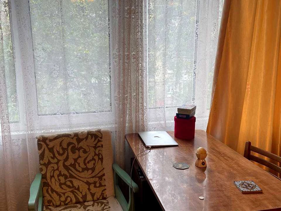 Apartment. John McKenna St.