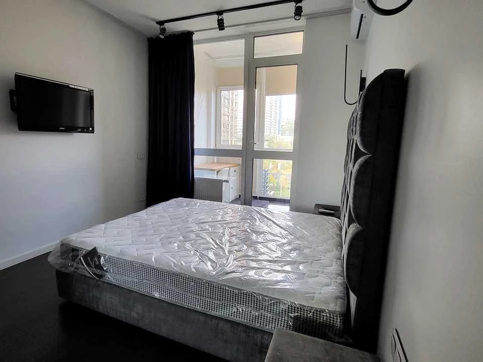 Apartment. John Mackena Street, Kyiv
