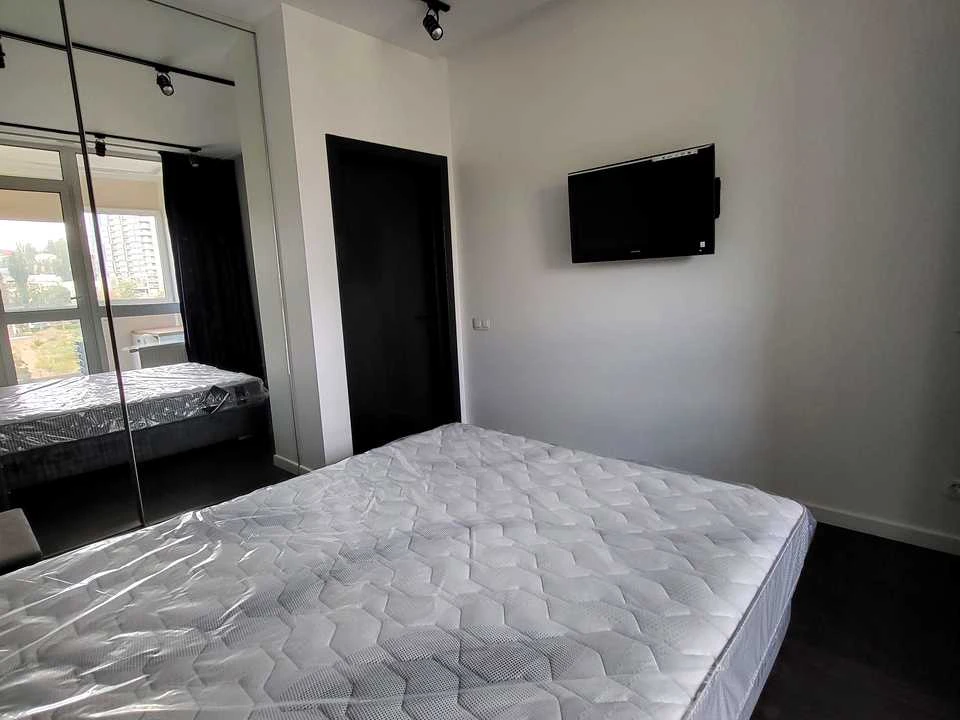 Apartment. John Mackena Street, Kyiv
