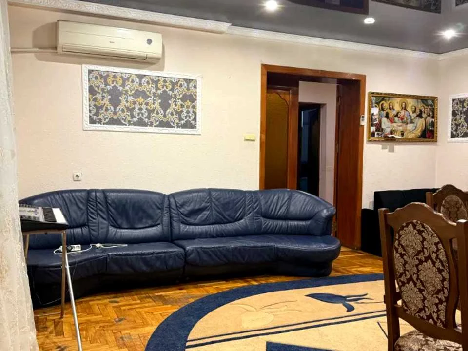 Будинок. Дніпро, Детальбудівська вул.