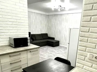 Apartment. Berezhniakivska st., Kyiv