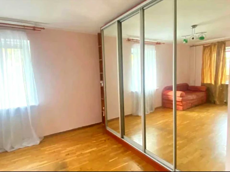 Apartment. Andriy Verkholyad Street, Kyiv