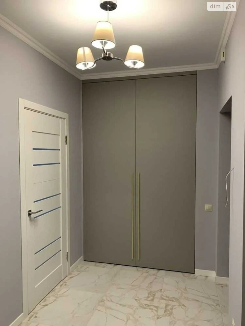 Long-Term Rental Apartment in Holosko