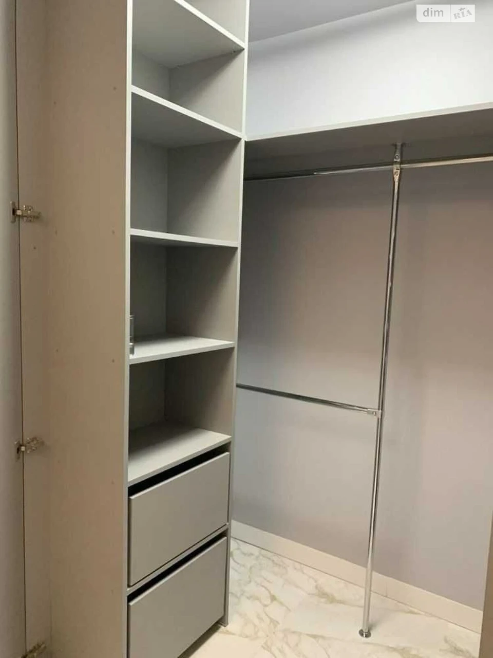 Long-Term Rental Apartment in Holosko
