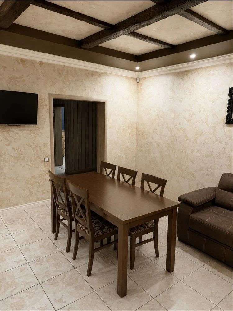 Spacious stylish house with a bar area, near the city + guest