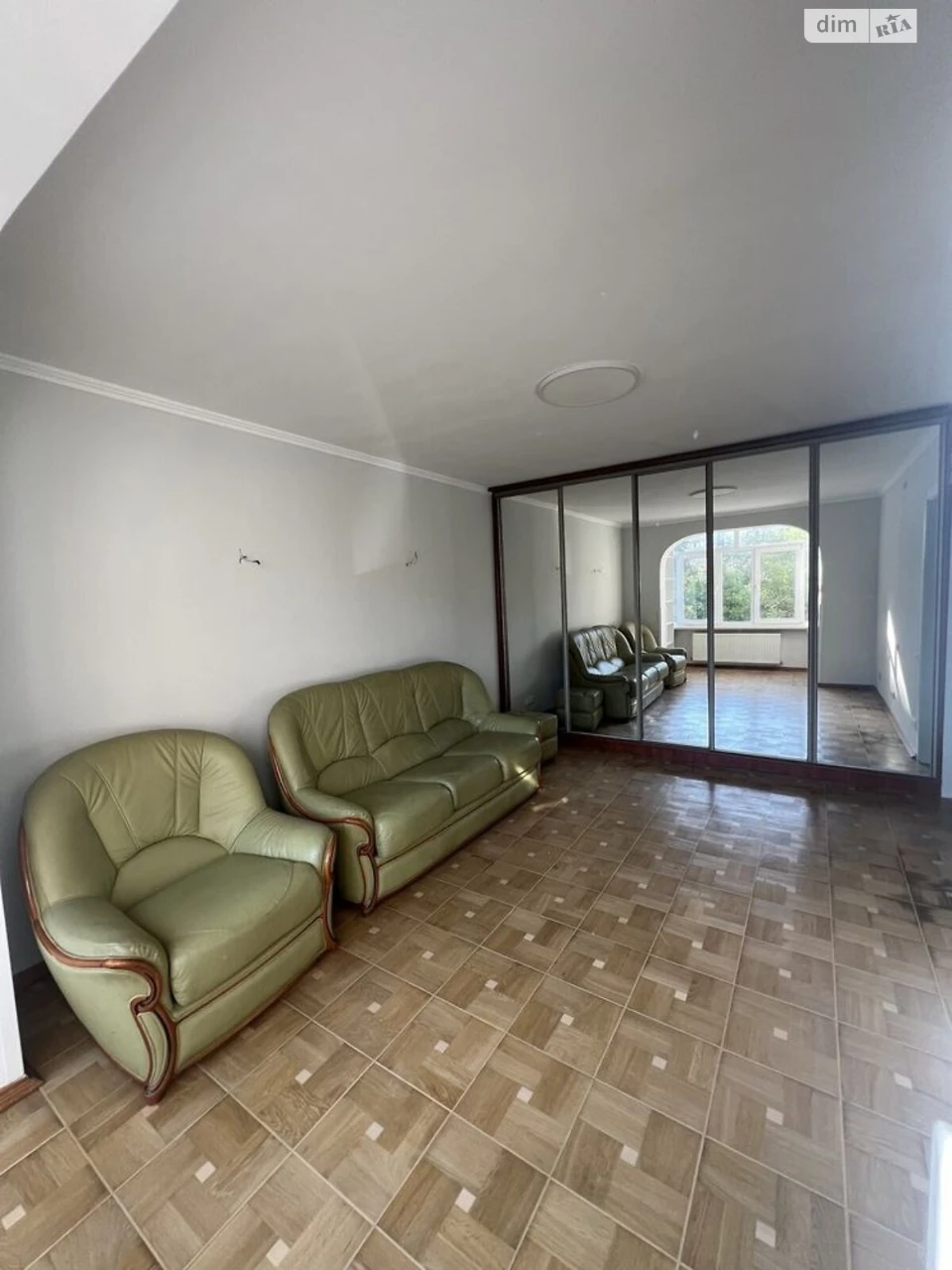 Long-Term Rental Apartment, Sychiv