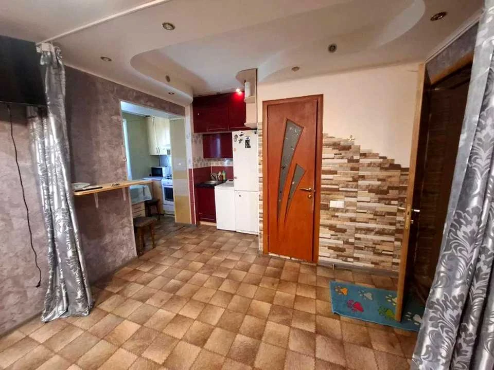 Квартира. Київ, Героїв полку "Азов" вул.