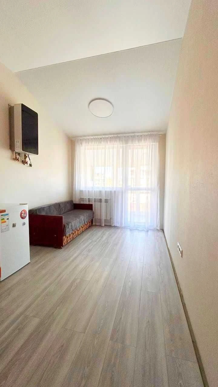 For Sale 2-Level Apartment in Wood Park Residence