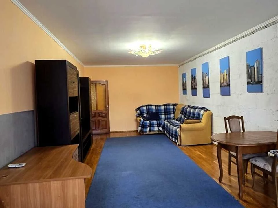 Apartment. Obolonsky Prospect