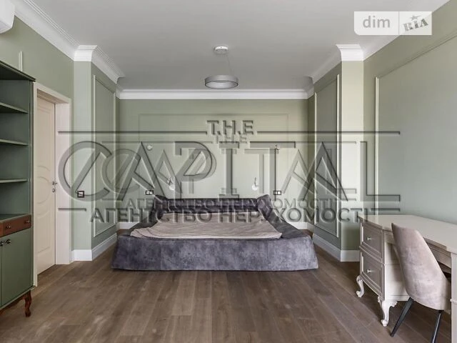 Sale of 4-room apartment 240 sq. m on Andriy Verkhoglyada St. 14 •