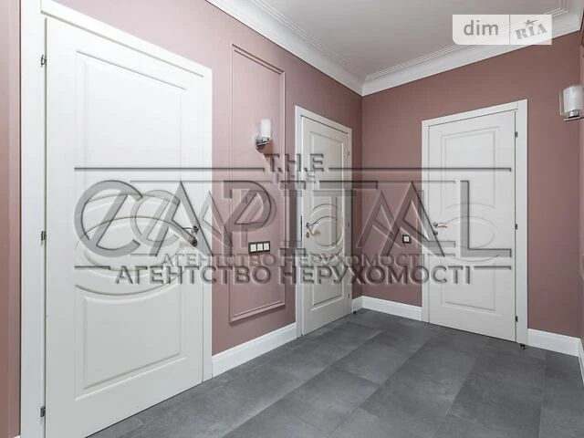 Sale of 4-room apartment 240 sq. m on Andriy Verkhoglyada St. 14 •