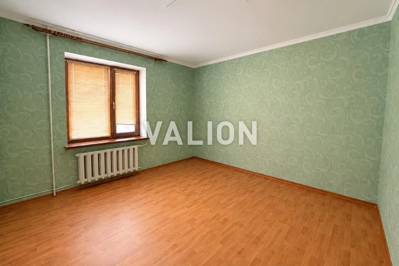 Продається 3-кімнатна квартира, 90 кв.м., вул. Чорнобильська, 21