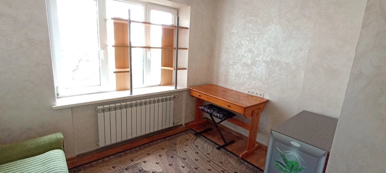 Продам Гостинку на Н. Домах с санузлом