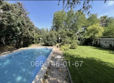 Продається затишна садиба. 5 кімнат. Таїрова, Київський район.