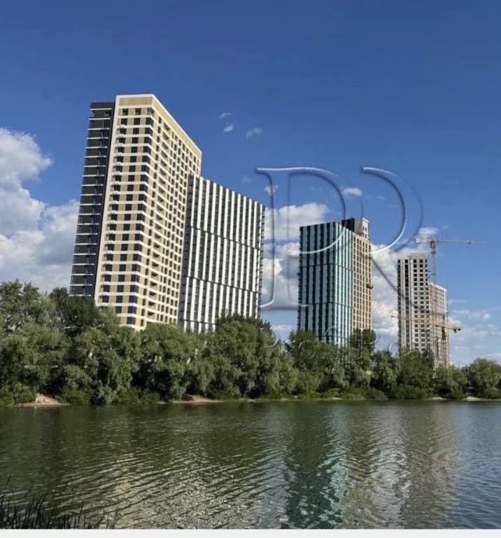 For Sale: 1-bedroom apartment in H2O residential complex
