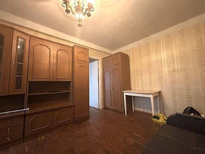 Two-bedroom apartment for sale. Dniprovsky district, Street