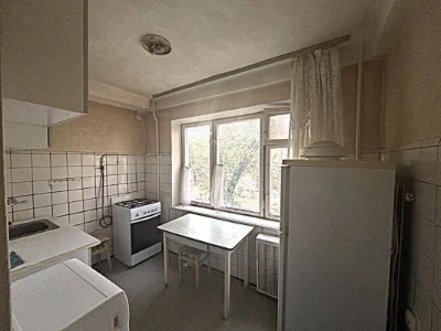 Two-bedroom apartment for sale. Dniprovsky district, Street
