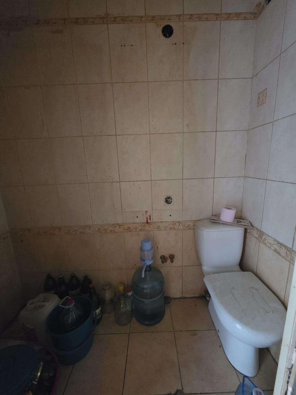 Продається 2-кімн. квартира на ул. 1-й Водопроводный проезд