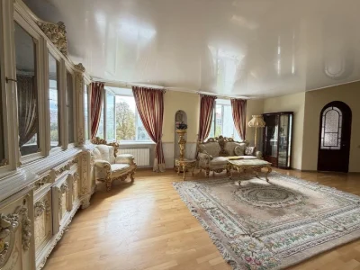 ‼️No Commission‼️2-level 3-room apartment in the center of Khreshcha