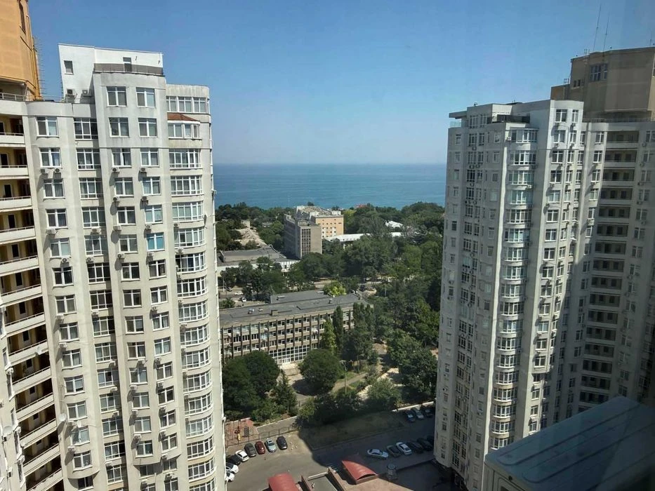 Продам 2-комнатную квартиру ж/к "Французский"