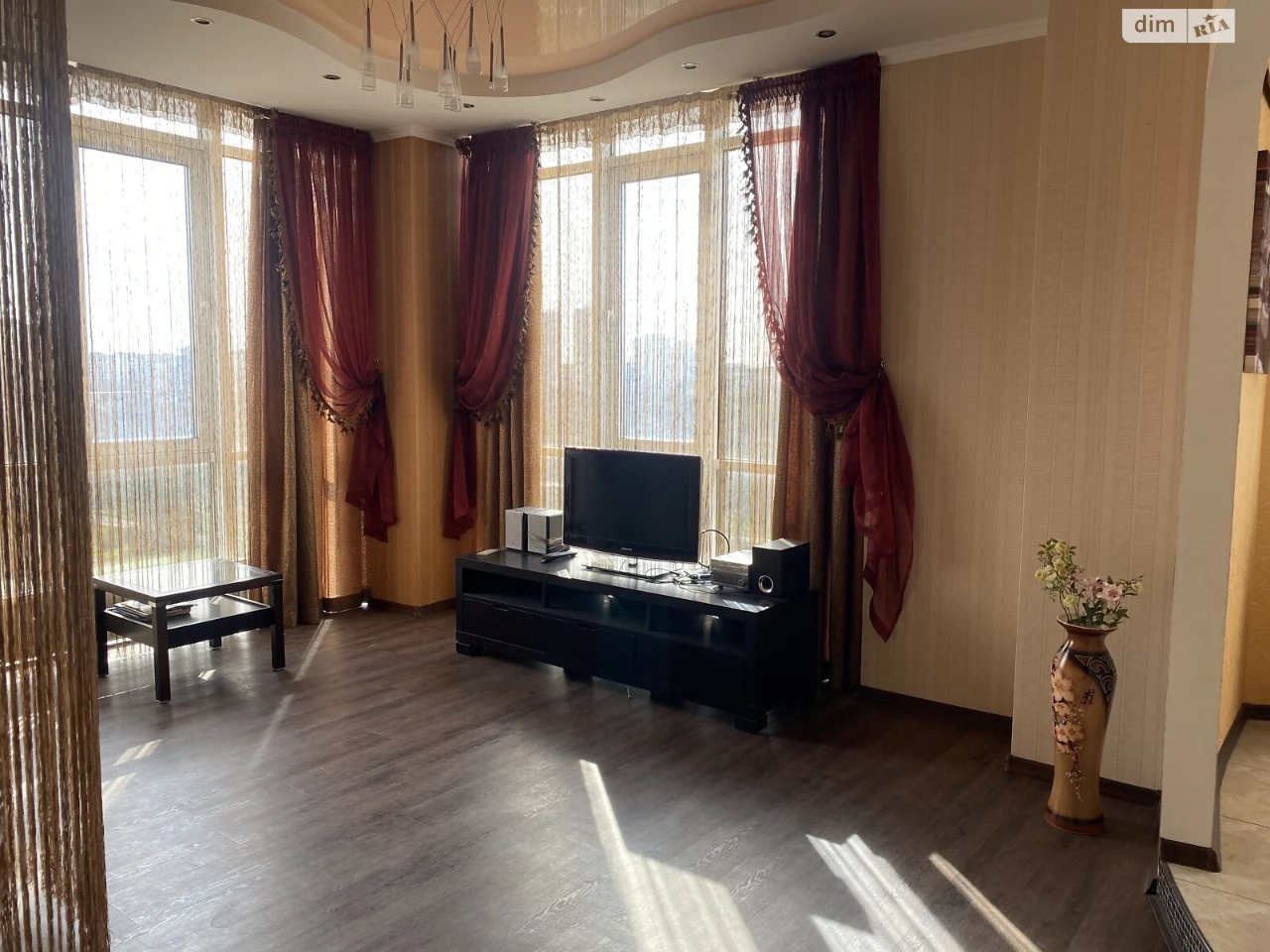 Продается Квартира в Приморском районе
