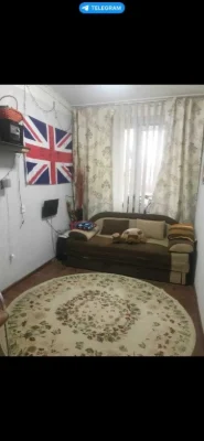 For sale: 3-room apartment with independent heating.
