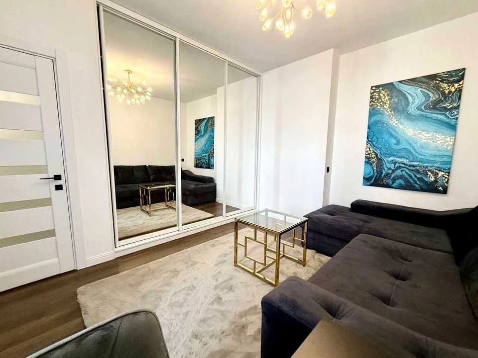 Apartment. Mikhailo Boychuk Street, Kyiv