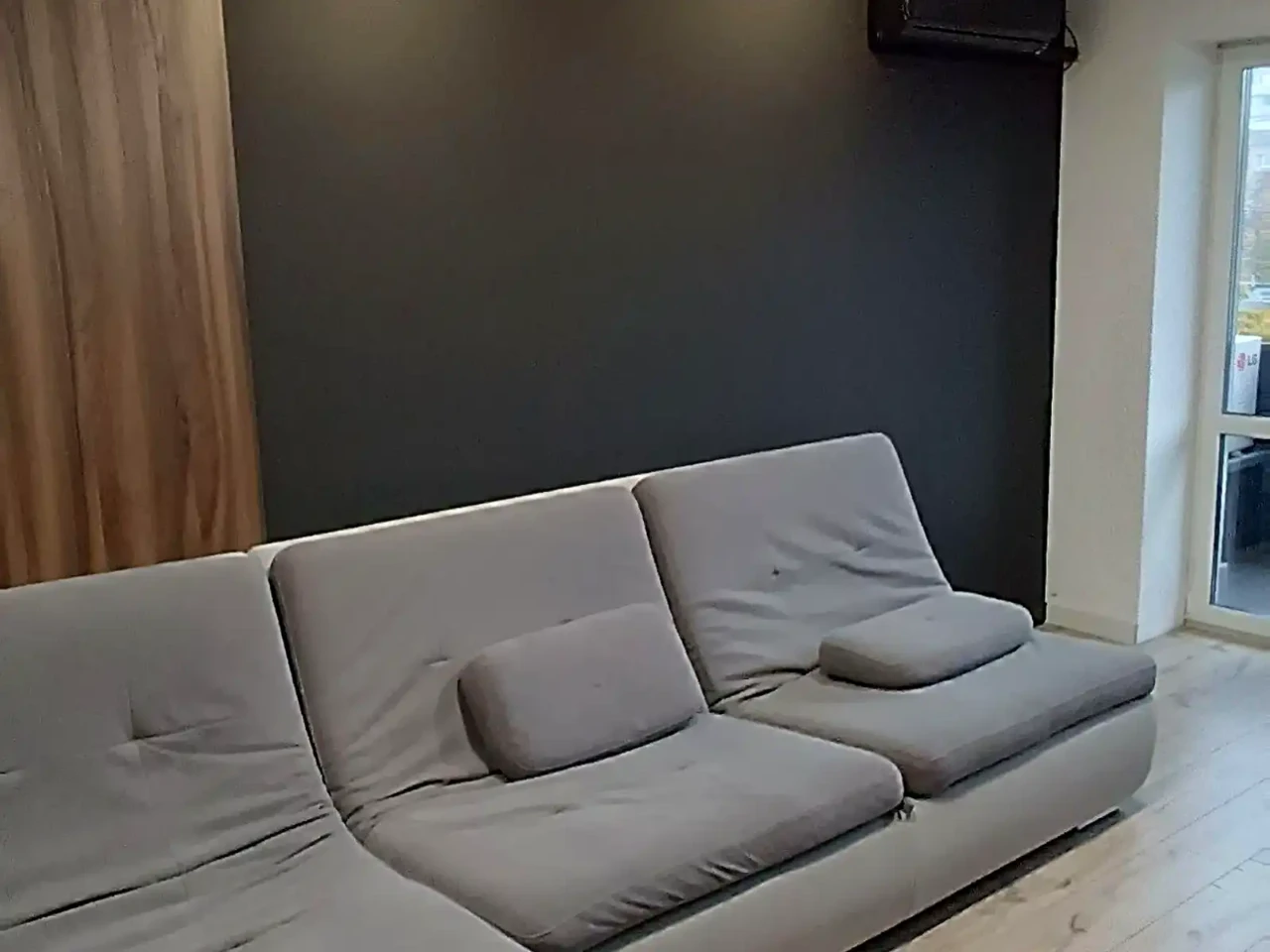 Sale of a 2-room apartment 55.5 sq m, 5th floor/9th floor.