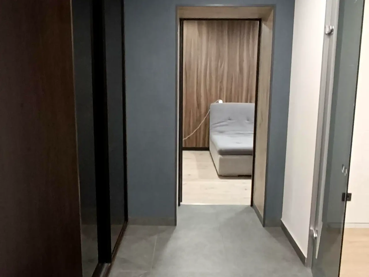 Sale of a 2-room apartment 55.5 sq m, 5th floor/9th floor.