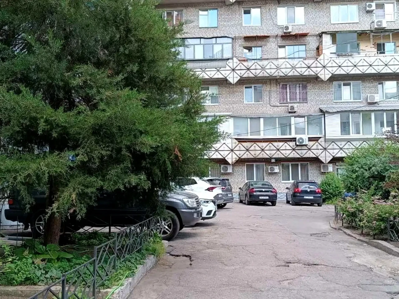 Sale of a 2-room apartment 55.5 sq m, 5th floor/9th floor.
