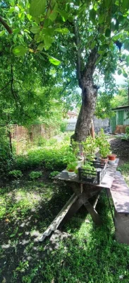 Продам часть дома со своим участком м.Индустриальная 10 мину