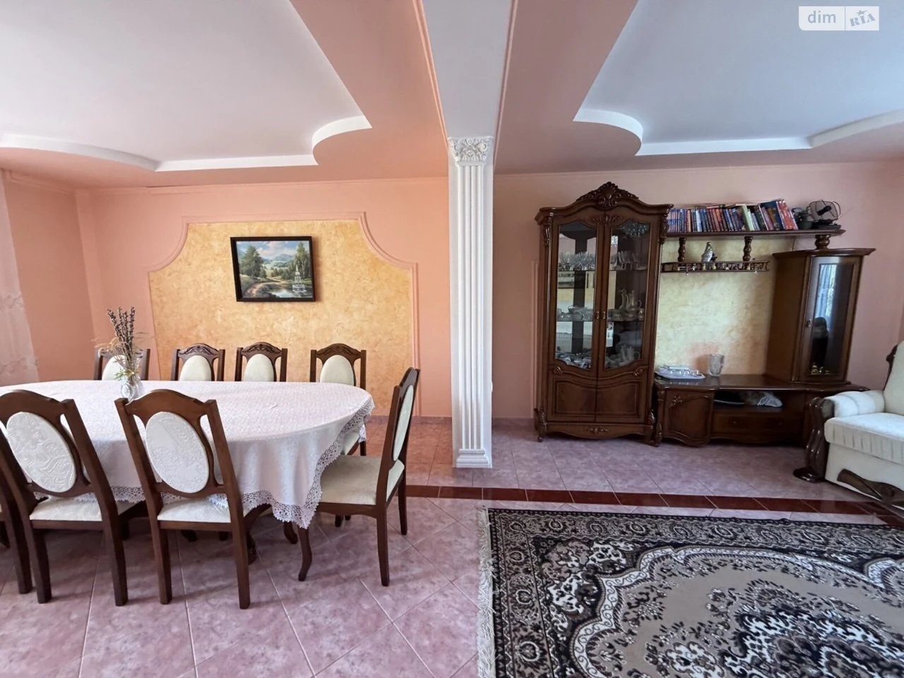 Sale of a Cottage in Kompotny