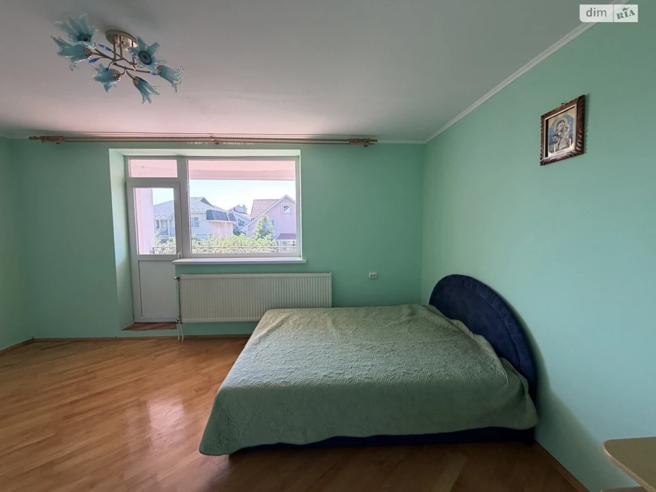 Sale of a Cottage in Kompotny