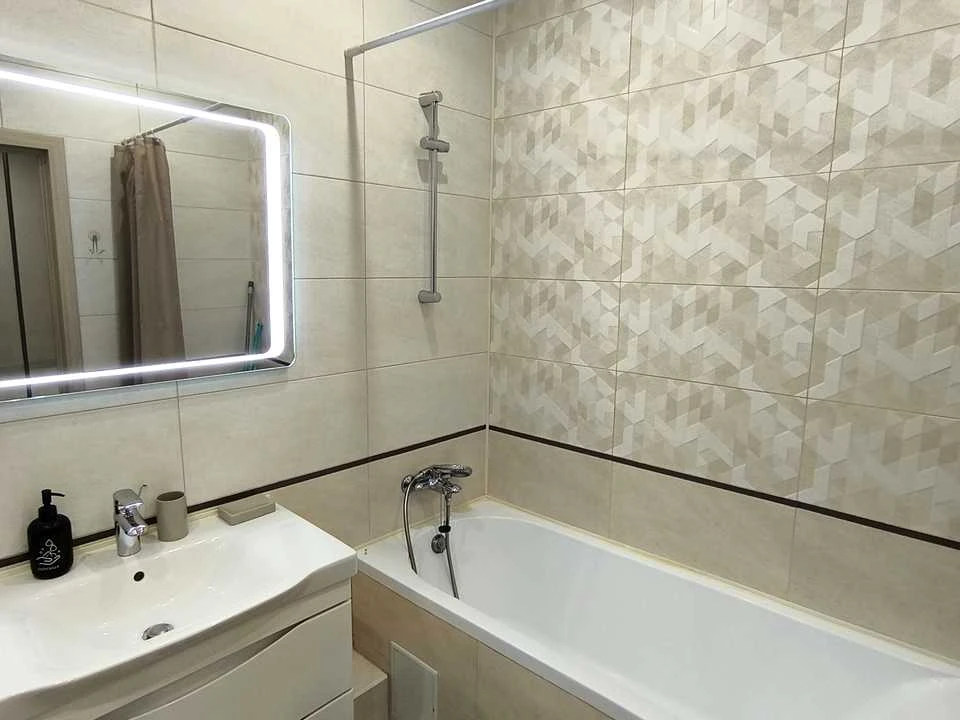 Apartment. Dragomannova st., Kyiv