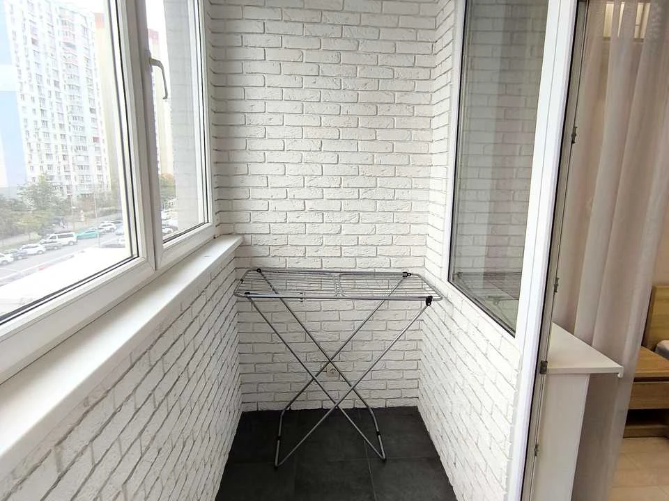 Apartment. Dragomannova st., Kyiv