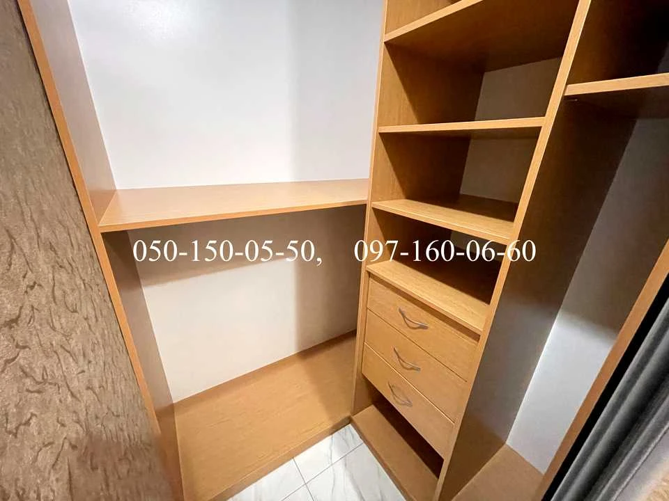 Apartment. Bohatyrska st.