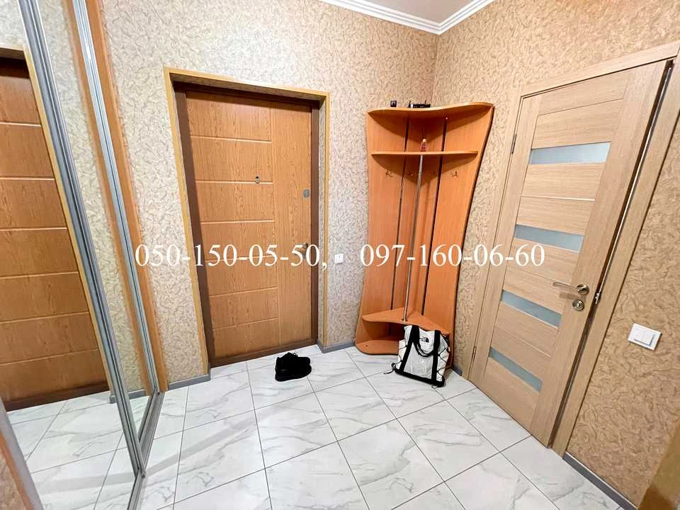Apartment. Bohatyrska st.