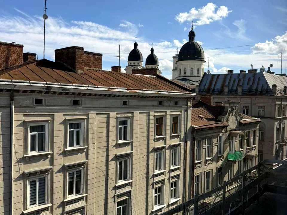 Apartment. Teatralna St.