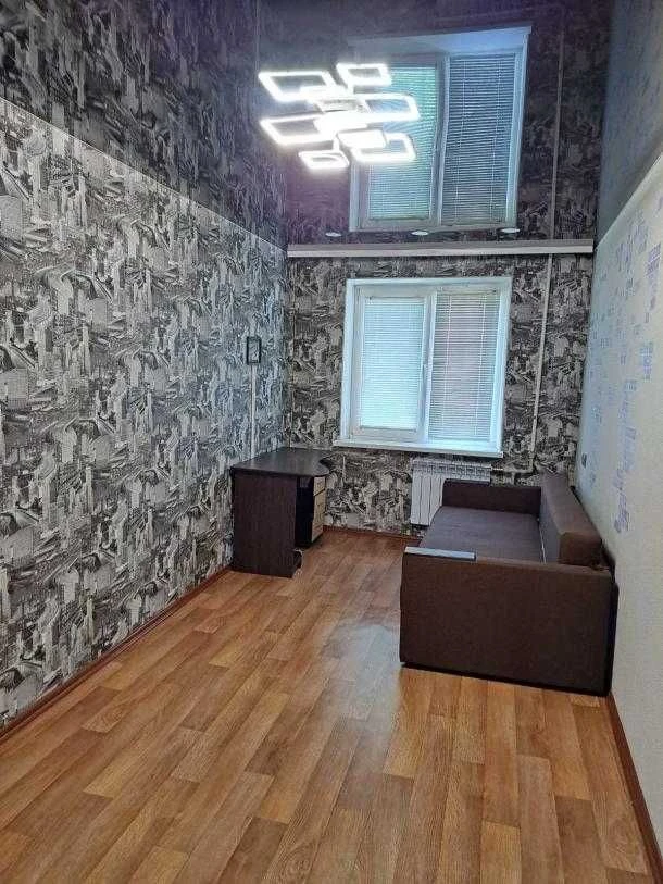 Спортивний палац. 2 кімнатна квартира. Можлива продажа за сертифікатом!