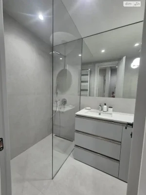 Long-Term Rental Apartment in Holosko