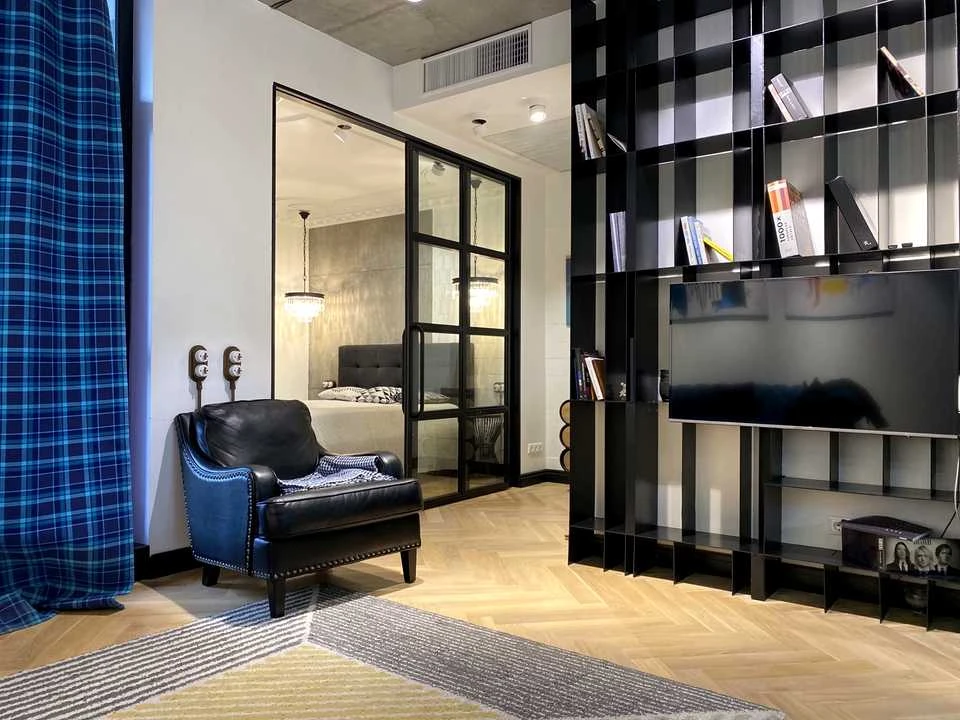 Apartment. John McKenna St.