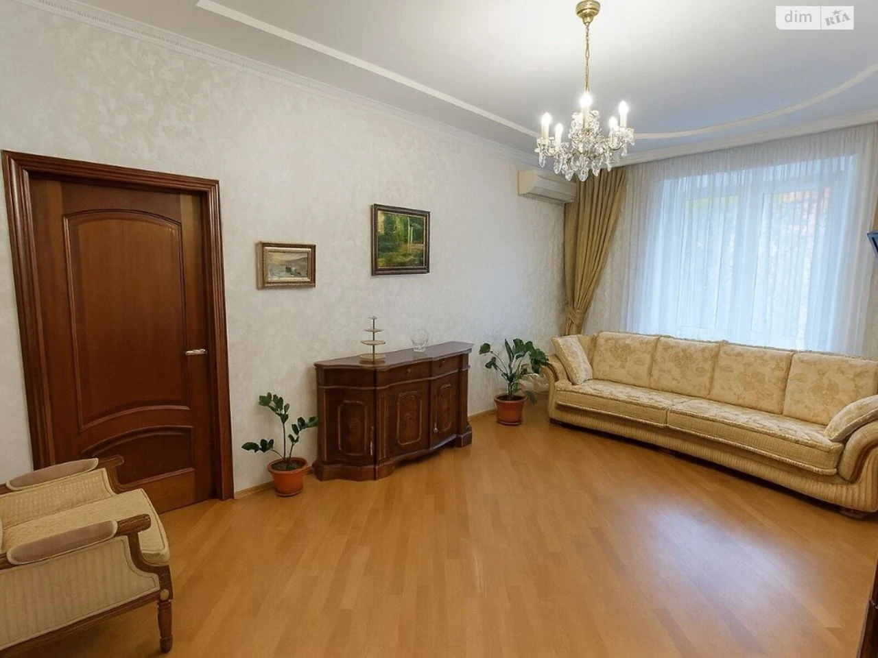 Long-Term Rental Apartment in Pecersc