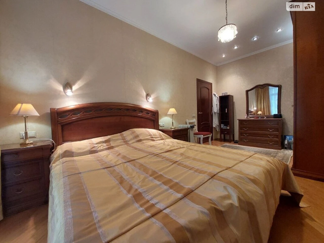 Long-Term Rental Apartment in Pecersc