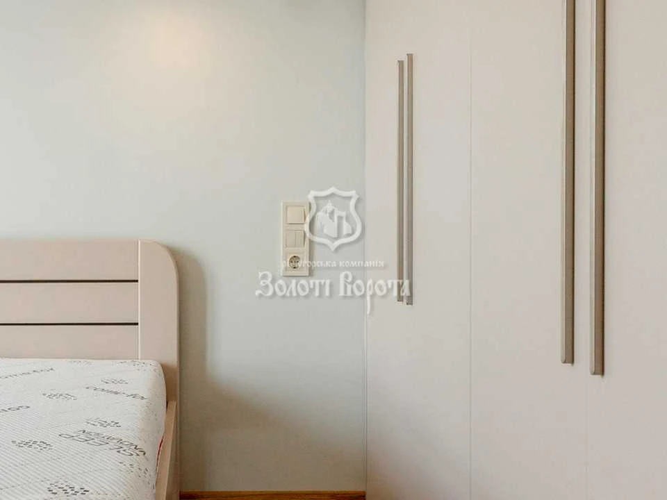 Apartment. Kyiv, Mykola Pymonenko St.
