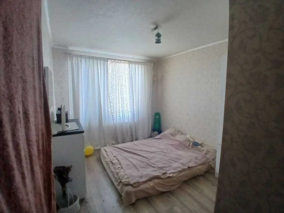 Three-room apartment for sale in Rogan | 1/5, 64 sq m, gas | Exclusive