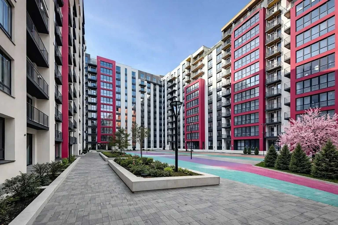 Apartment for sale near the LAKE