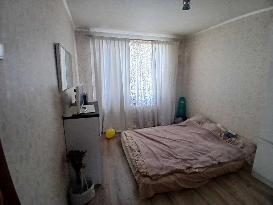 Three-room apartment for sale in Rogan | 1/5, 64 sq m, gas | Exclusive