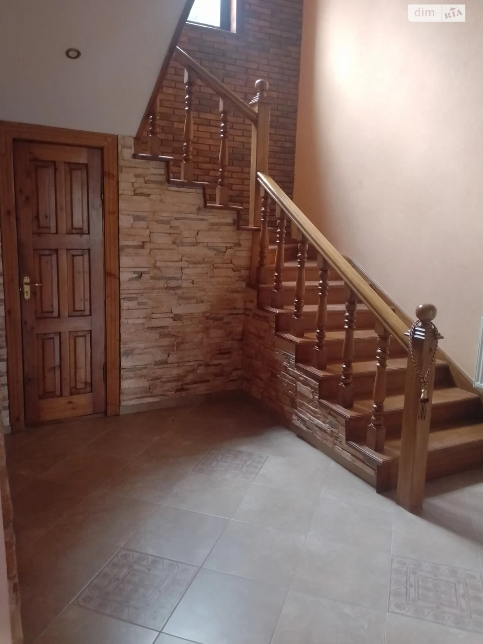 Продаж Дім Басів Кут